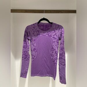 Lululemon long sleeve top